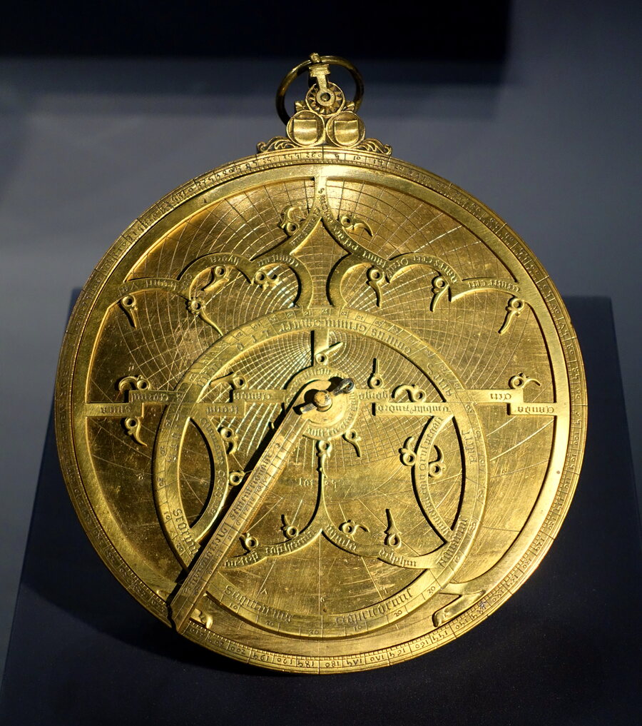 Brass astrolabe, Strasbourg, 1466, an instrument for reading position across independent scales